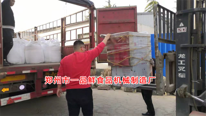 浙江臺(tái)州客戶(hù)訂購(gòu)的自動(dòng)疊片燴面機(jī)發(fā)貨啦(圖3)
